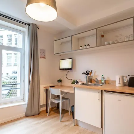 In The Heart Of Central Nice Functional And Cozy Studio For 1pers Apartamento *