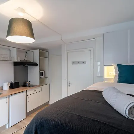 In The Heart Of Central Nice Functional And Cozy Studio For 1pers Apartamento